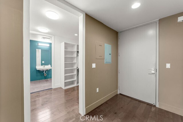 Foto del edificio - 433 Pine Ave