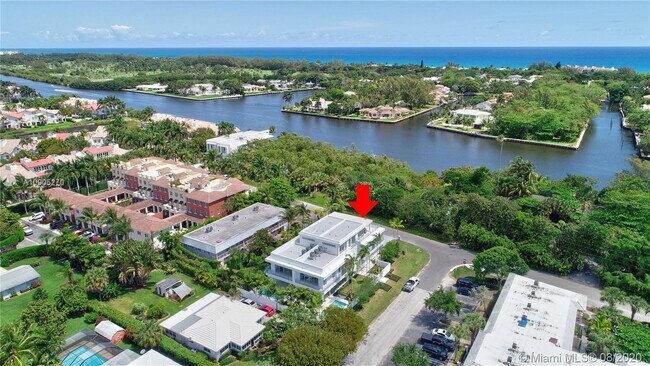 Foto del edificio - 1200 Palm Trail