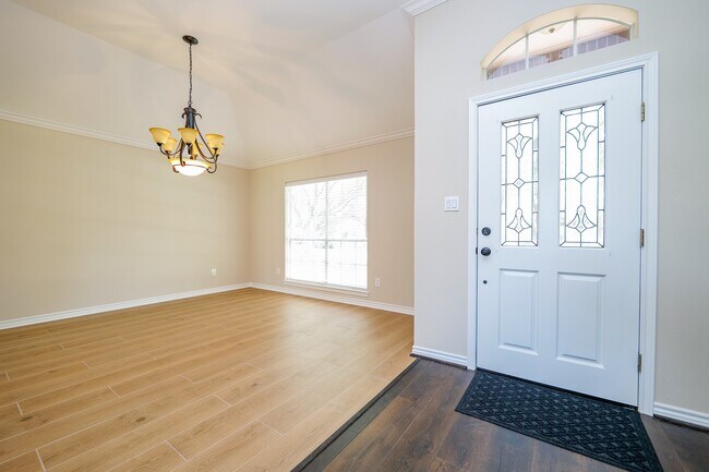 Foto del edificio - 1823 Brightlake Way