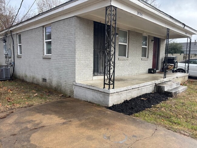 Photo - 3034-3036 Sinclair St Apartment