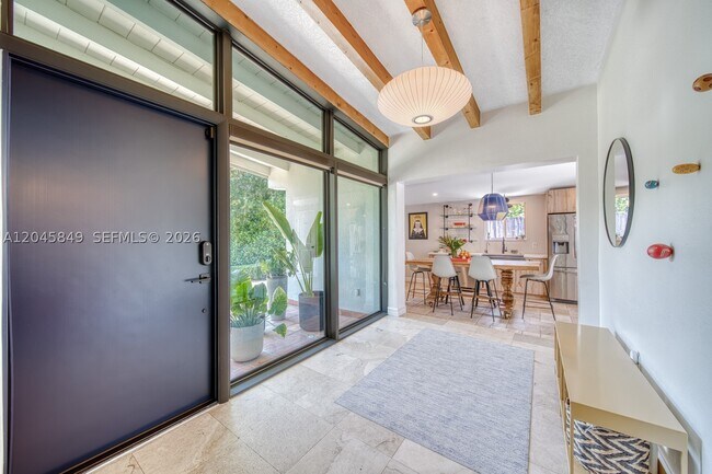 Building Photo - 7055 SW 84th Ave