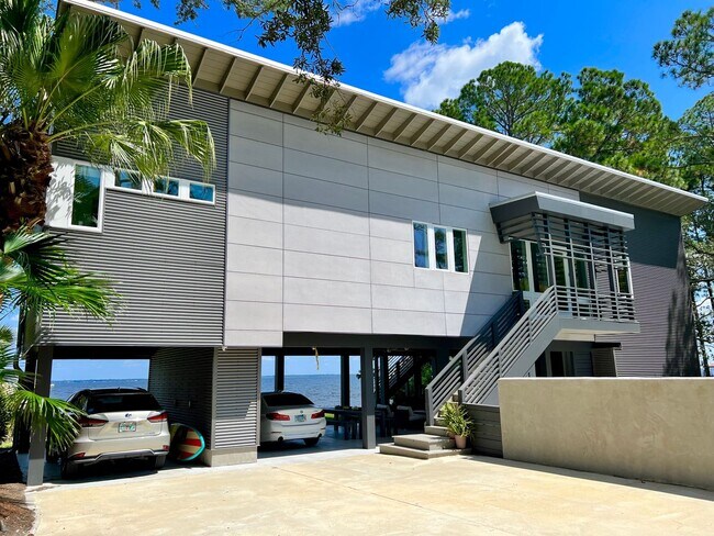 Foto del edificio - 1053 E Nursery Rd