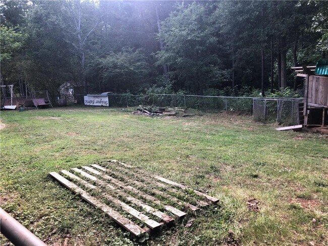 Foto del edificio - 2126 Old Alpharetta Rd