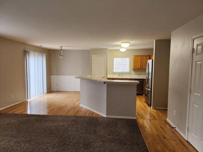 Foto del edificio - **$200 Move In Special**Beautiful 4 bed 2.5 Bath Home in South Hill Puyallup