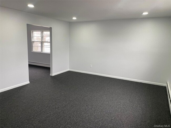 Building Photo - 287 Mary Lou Ave