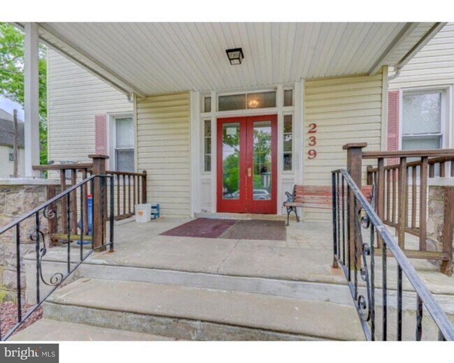 Foto del edificio - 239 Vine St