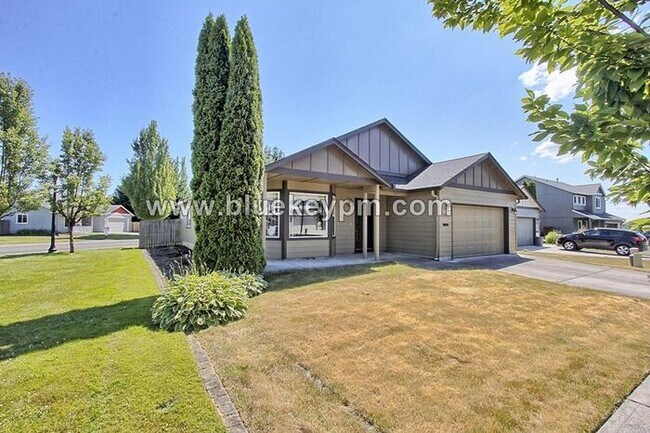 Building Photo - 4 Bed, 2 Bath Home in Brush Prairie Near P...