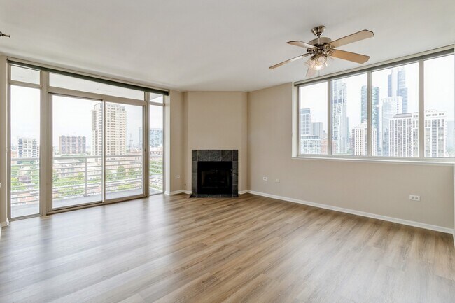 Building Photo - 1515 S Prairie Ave
