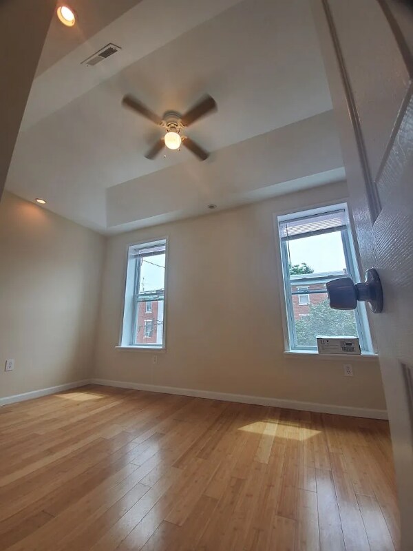 Building Photo - 1520 N 7th St