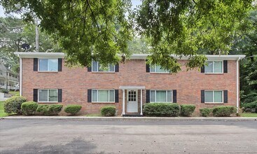 Building Photo - 2430 Coosawattee Dr NE