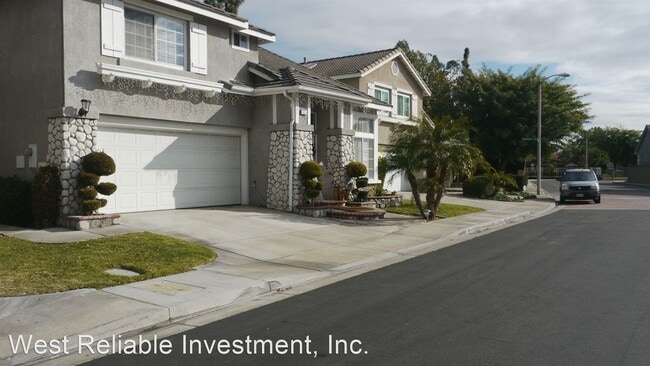 Building Photo - 3 br, 3 bath House - 1825 Nixon Ave