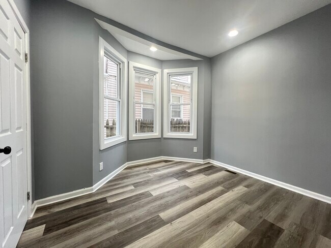 Foto del edificio - 67 9th Ave