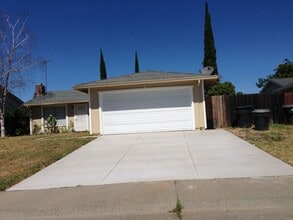 Building Photo - 6909 Greenhead Ct