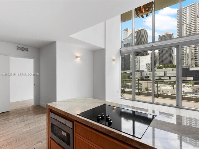 Foto del edificio - 92 SW 3rd St