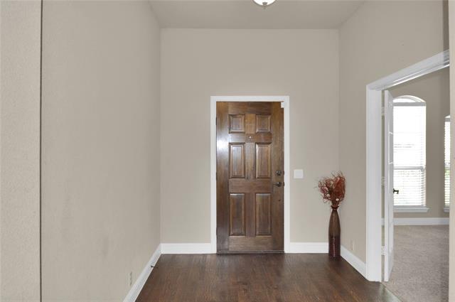 Foto del edificio - 2121 Victoria Ln