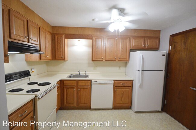 Building Photo - 1 br, 1 bath House - 15 Mayo Drive #24 24