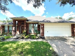 Building Photo - 12114 Pine Brook Dr