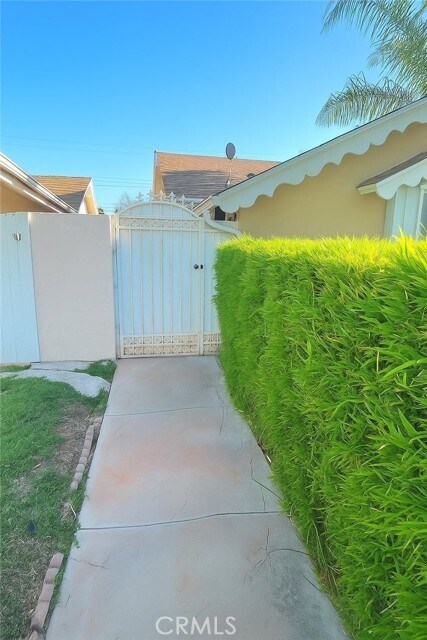 Foto del edificio - 21024 Hemmingway St