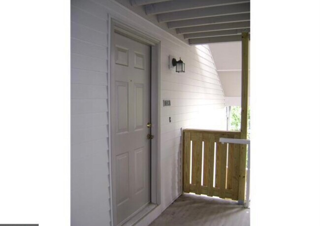 Building Photo - 5318 Ravens Crest Dr