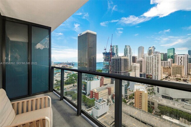 Foto del edificio - 159 NE 6th St