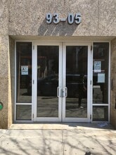 Building Photo - 93-05 37th Ave