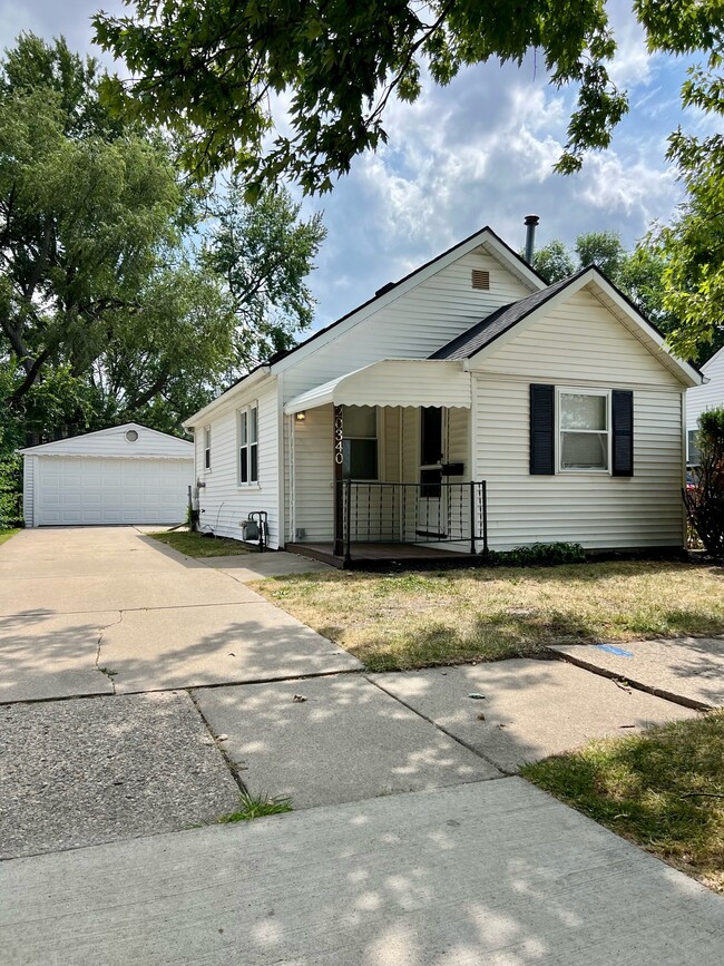 Building Photo - 20340 E Eight Mile Rd