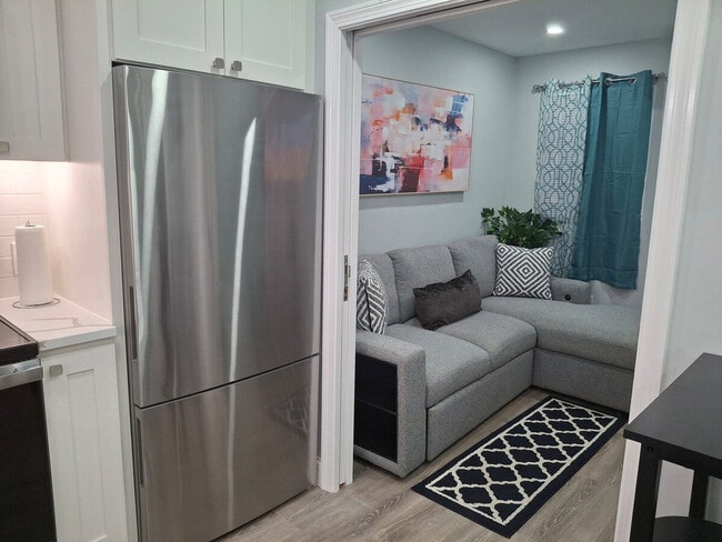 Foto del edificio - 1111 Atwells Ave