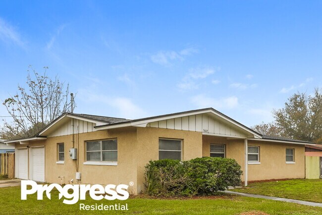 Building Photo - 5664 Hillman Dr