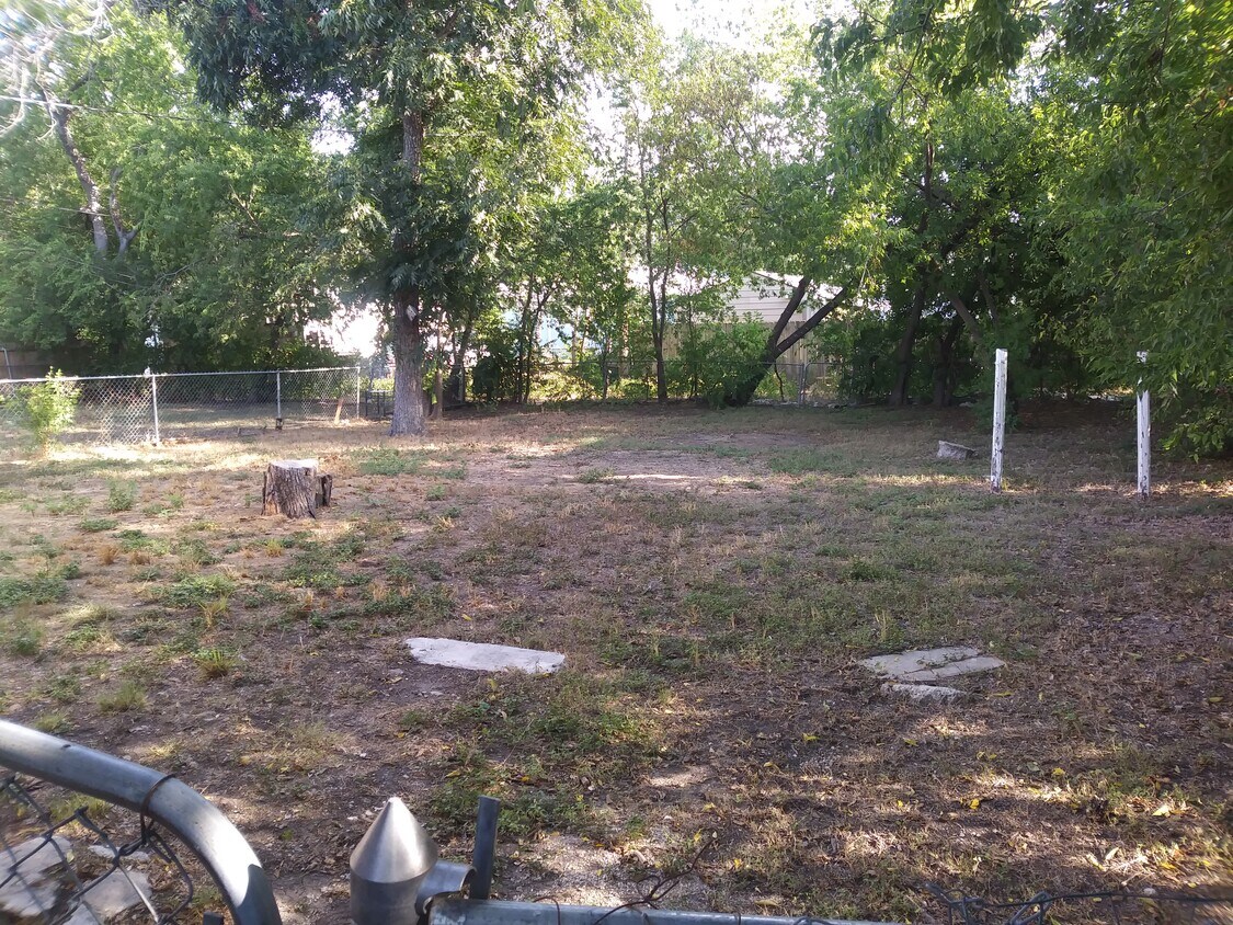 Building Photo - 2344 Cincinnati Ave