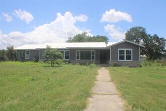 Building Photo - 2809 TX-21
