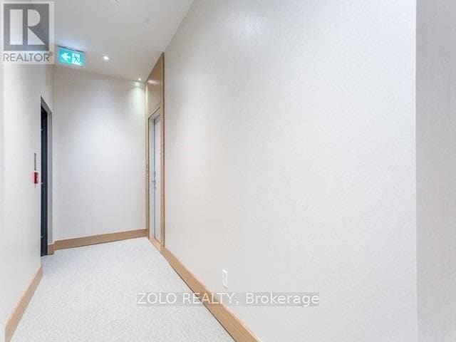 Building Photo - 99 The Donway W