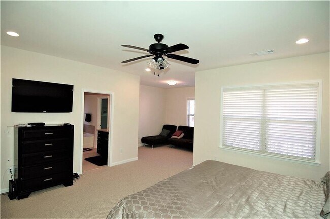 Foto del edificio - 106 Beverly Pl