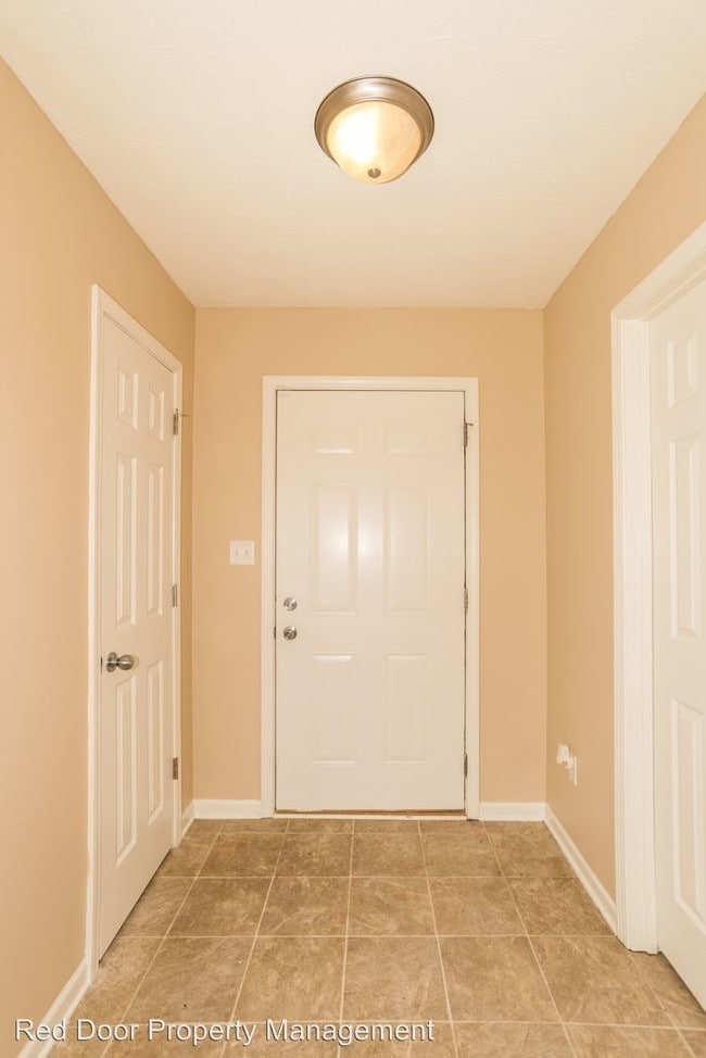 Foto del edificio - 8113 Wildwood Farms Dr