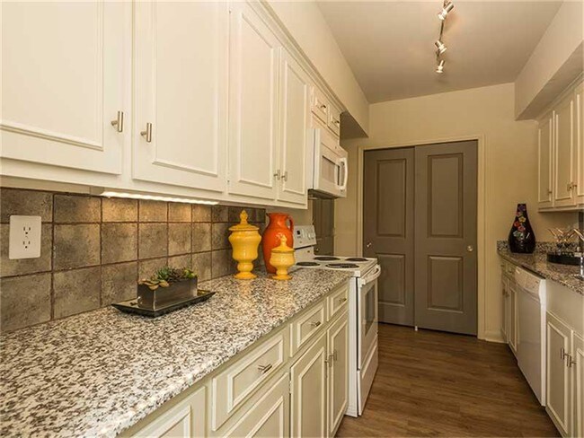 Foto del edificio - 2660 Marilee Ln