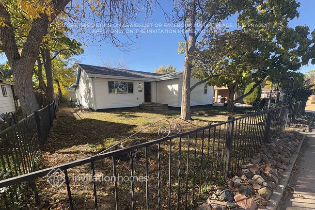 Foto del edificio - 285 N 10th Ave