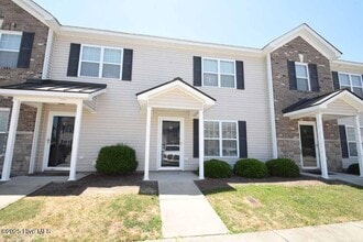 Building Photo - 108 Chandler Dr