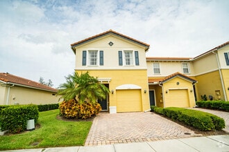 Building Photo - 1064 Cheval Dr