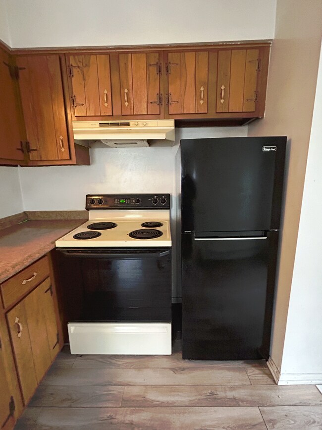 Foto del edificio - 612 E 3rd St