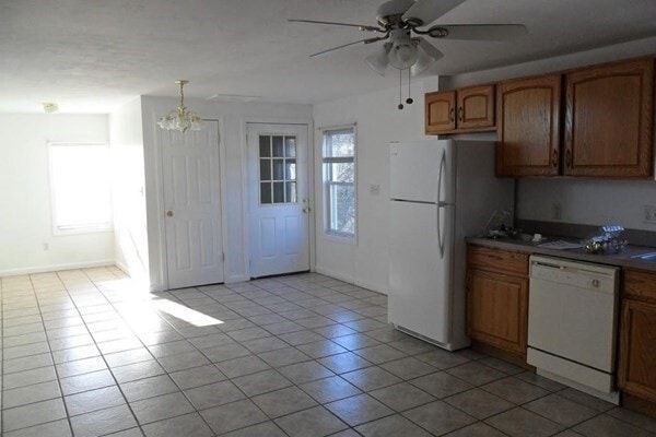 Foto del edificio - 16 West St