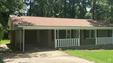 Building Photo - 1813 Dogwood Dr