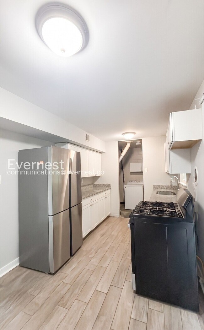 Foto del edificio - 3-Bedroom Home with Spacious Living and Convenient Amenities / Pet-Friendly / Vouchers Accepted /...