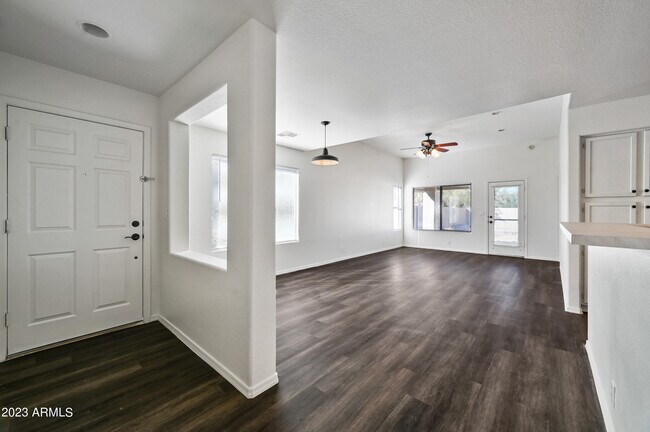 Foto del edificio - 13812 N Cambria Dr