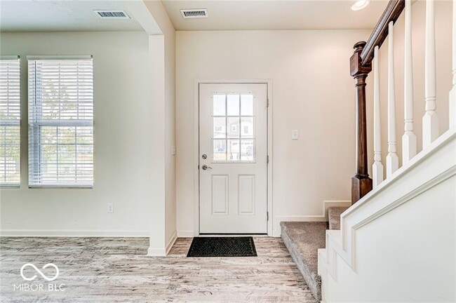 Foto del edificio - 6610 Harvest Moon Ln