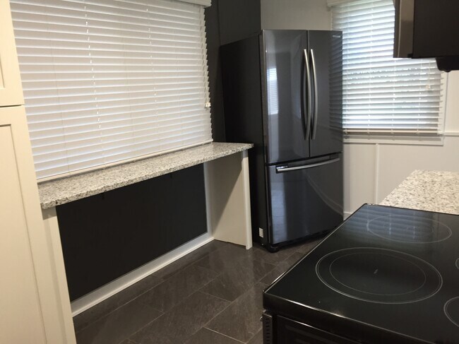 Foto del edificio - 3440 N 48th St