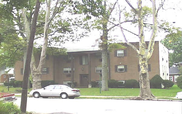 Primary Photo - 730 S Main St