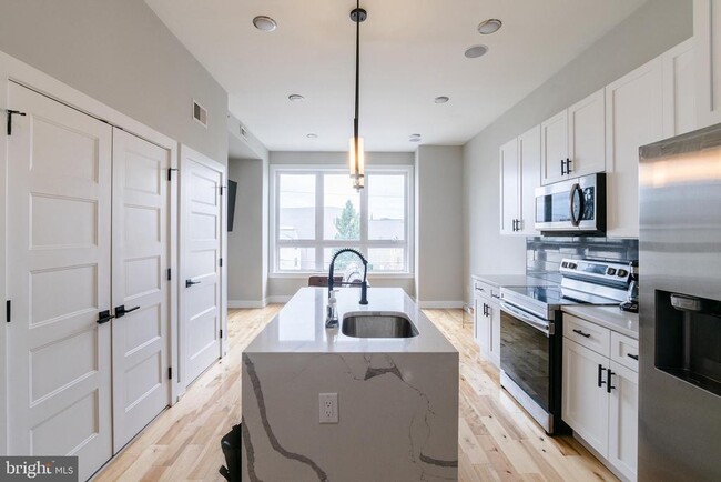 Foto del edificio - 411 W Hewson St