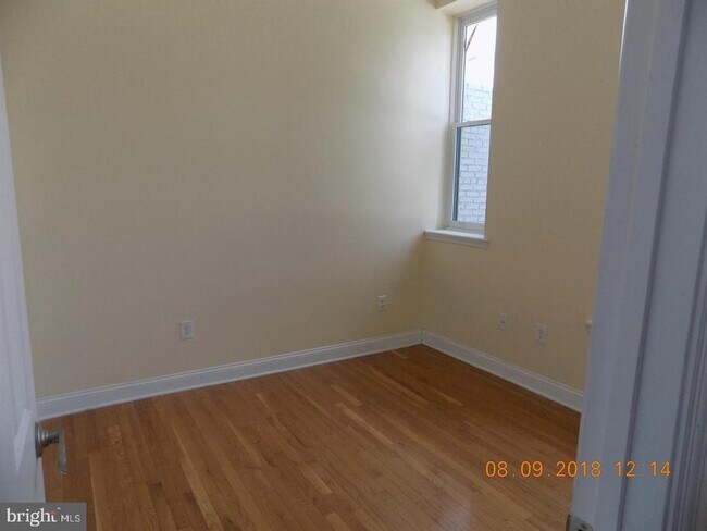 Building Photo - 106 N Eutaw St