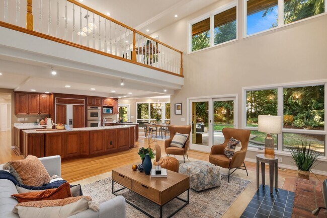 Foto del edificio - CLICK "REQUEST A TOUR" NOW!