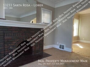 Building Photo - 13233 Santa Rosa Dr