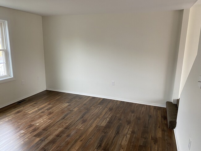 Building Photo - 58 Privet Dr